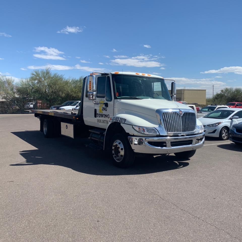 Emergency towing service for unexpected moments Emergency towing service for unexpected moments