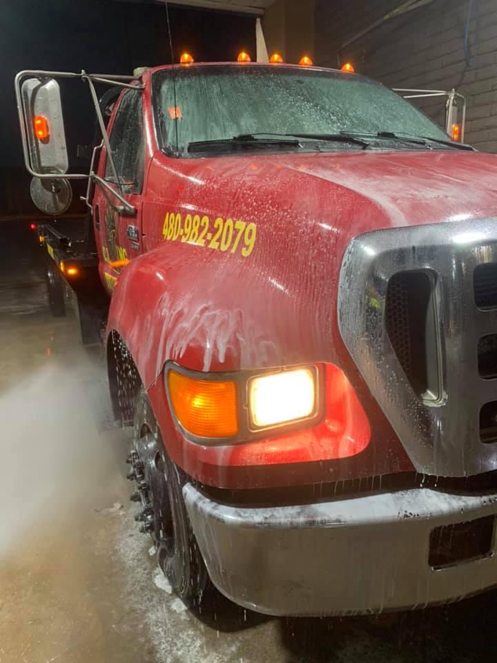 Professional towing team providing reliable support Professional towing team providing reliable support